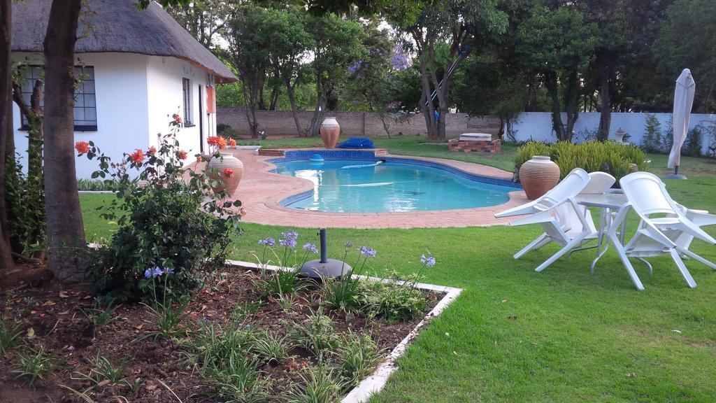 Anashe Guest House Midrand Exterior photo