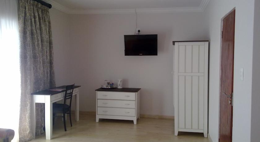 Anashe Guest House Midrand Room photo